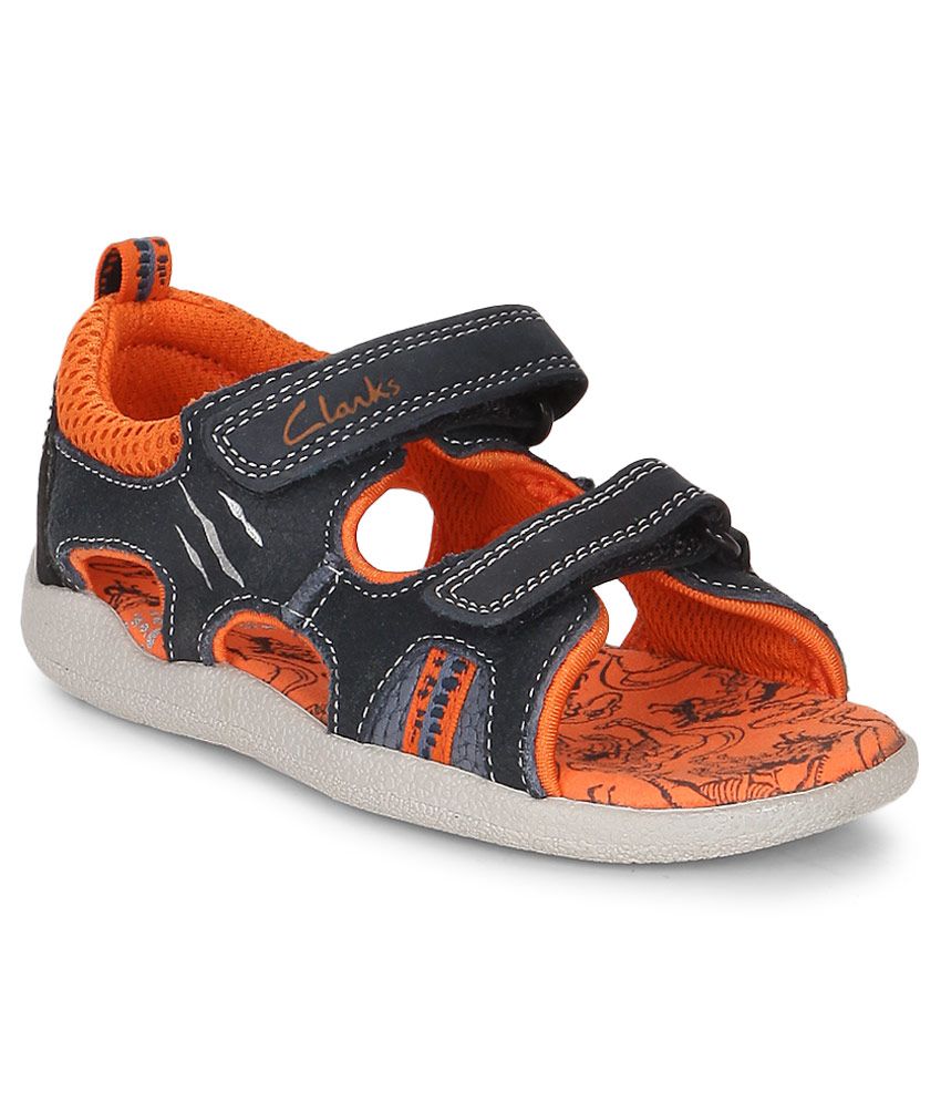 clarks sandals kids price