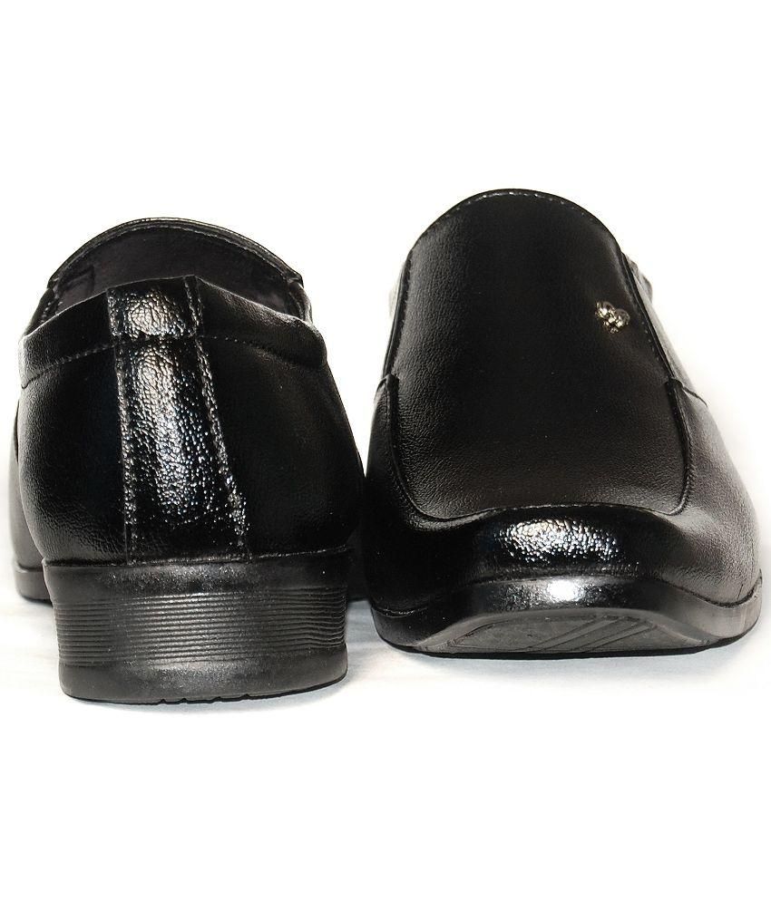 formal black shoes under 500