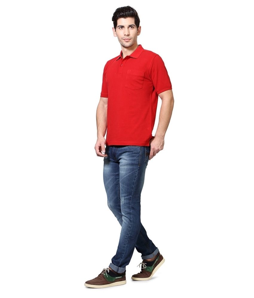 van heusen red tshirt