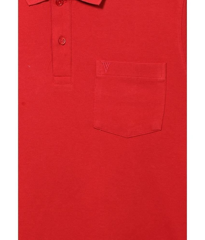 van heusen red tshirt