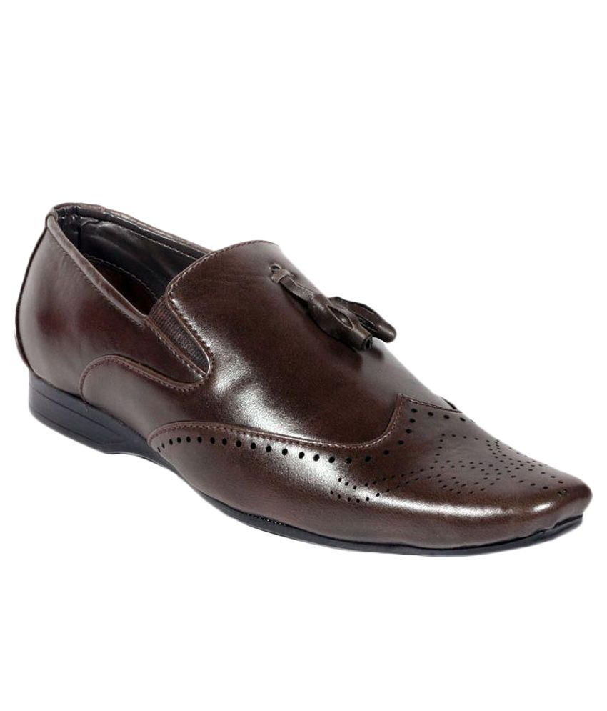 DOT 9 Brown Formal Shoes Price in India 