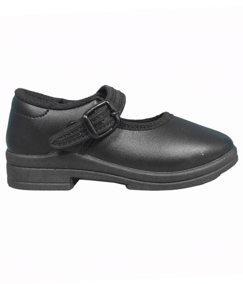 action school shoes snapdeal