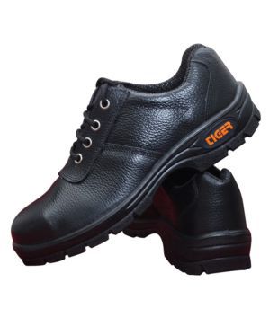 Buy Tiger Safety shoes Online at Low 