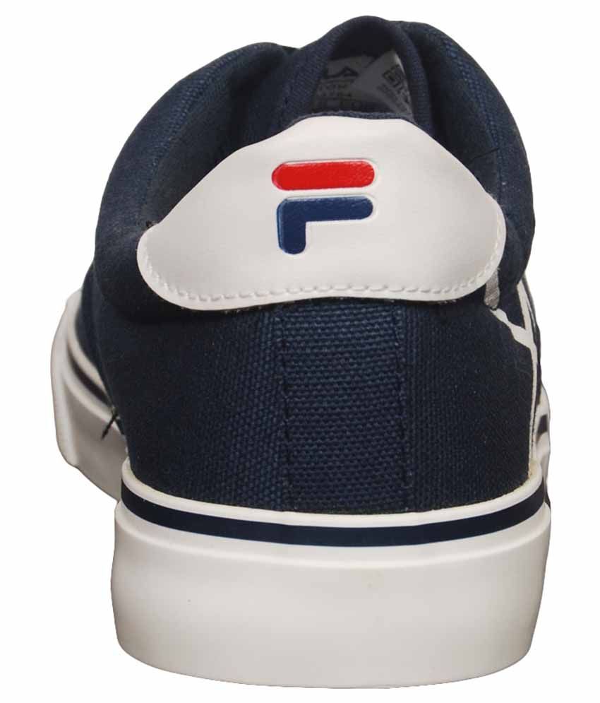 fila navy trainers