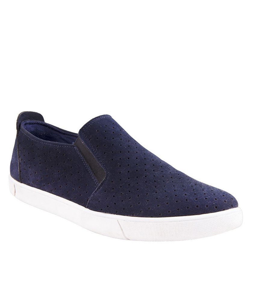Ziera Navy Canvas Shoes Price in India- Buy Ziera Navy Canvas Shoes ...