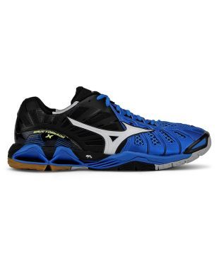 mizuno badminton shoes india