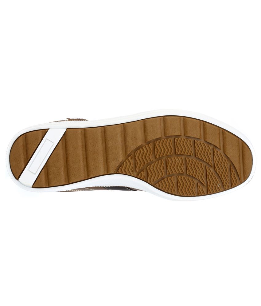 sparx sneakers tan