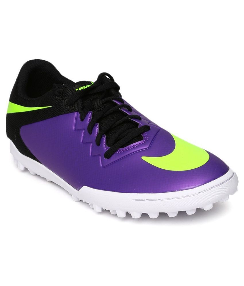 nike purple football shoes