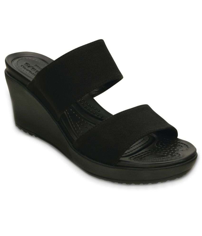 crocs wedges online