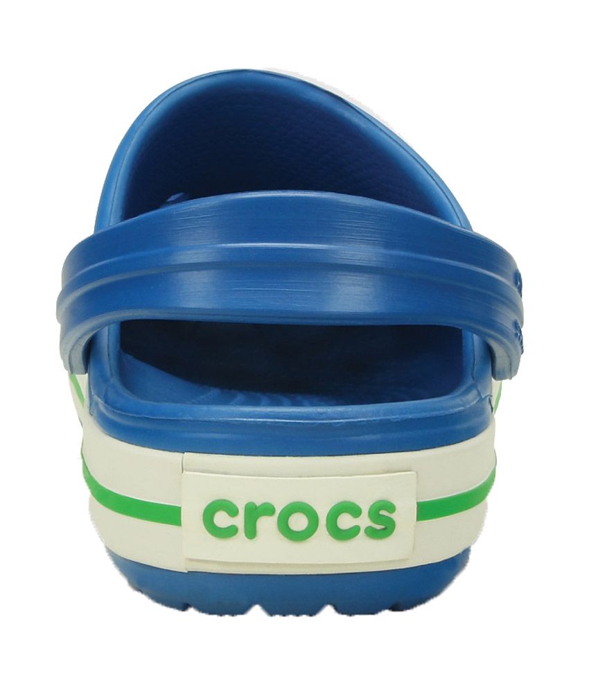 tan crocs with blue strap