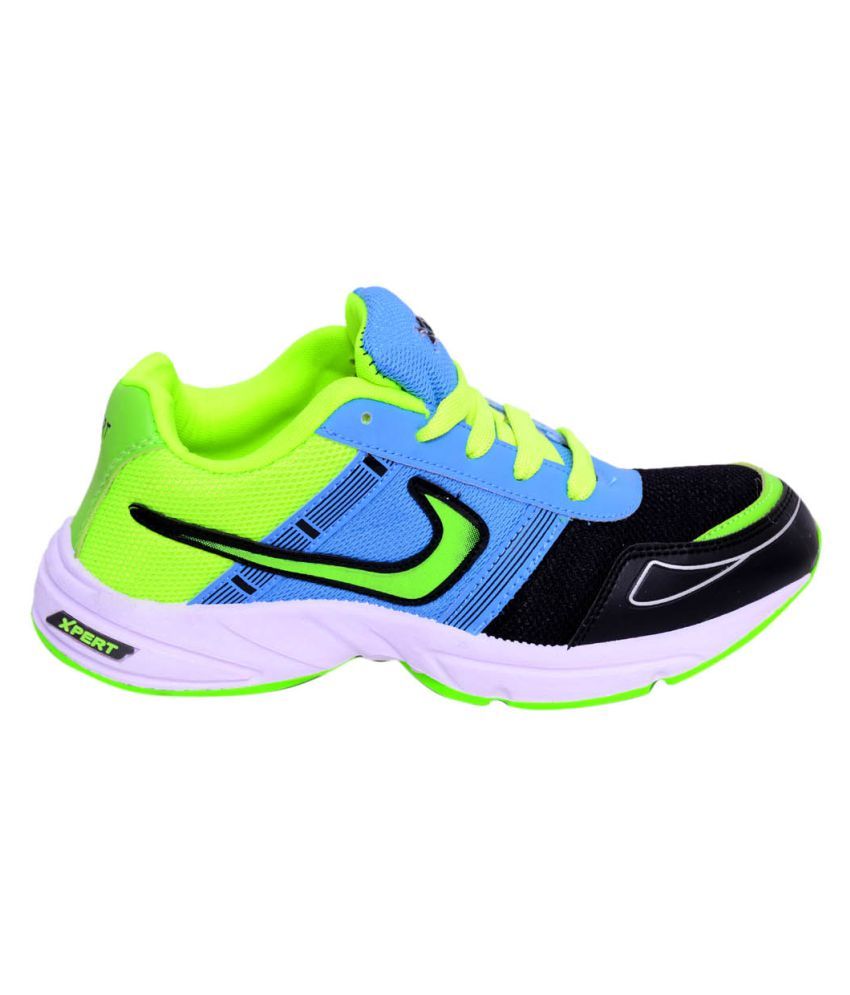 xpert sports shoes price