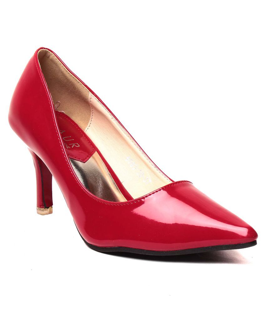 kitten heel red shoes