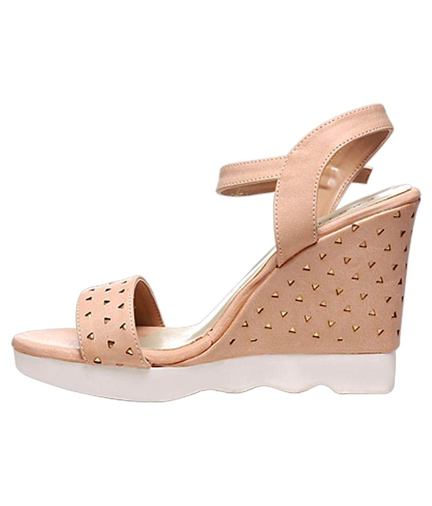 Footin Beige Wedges Heels Art F7618007BEIGE Price in India Buy Footin