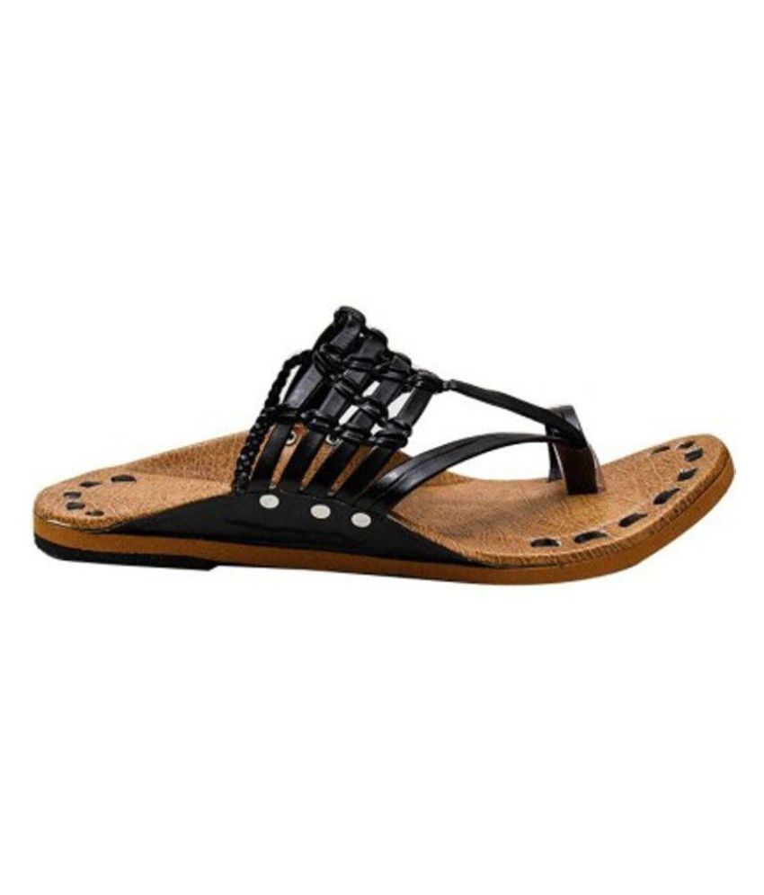 black kolhapuri leather chappals