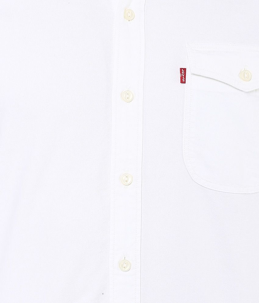 levis white polo tshirt