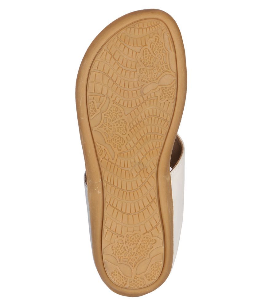 Lotus Feet White Flats Price in India- Buy Lotus Feet White Flats ...