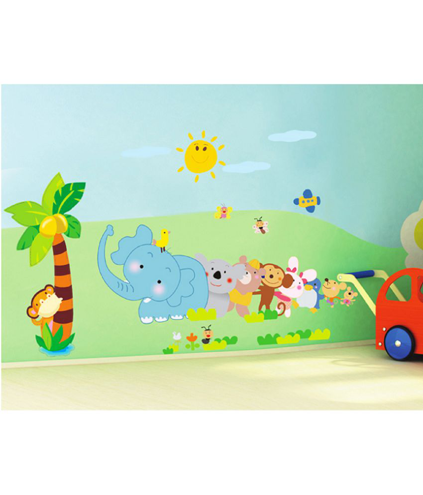     			Jaamso Royals Kids Animals PVC Multicolour Wall Stickers