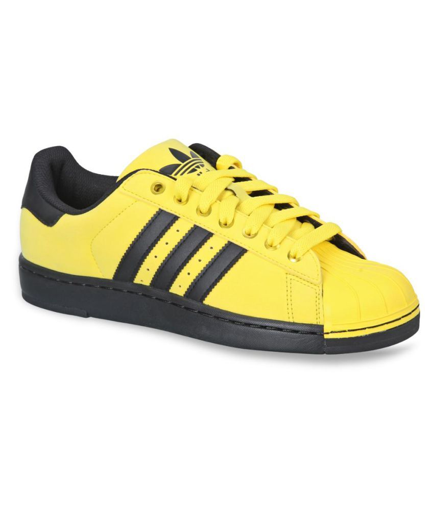 adidas yellow casual shoes