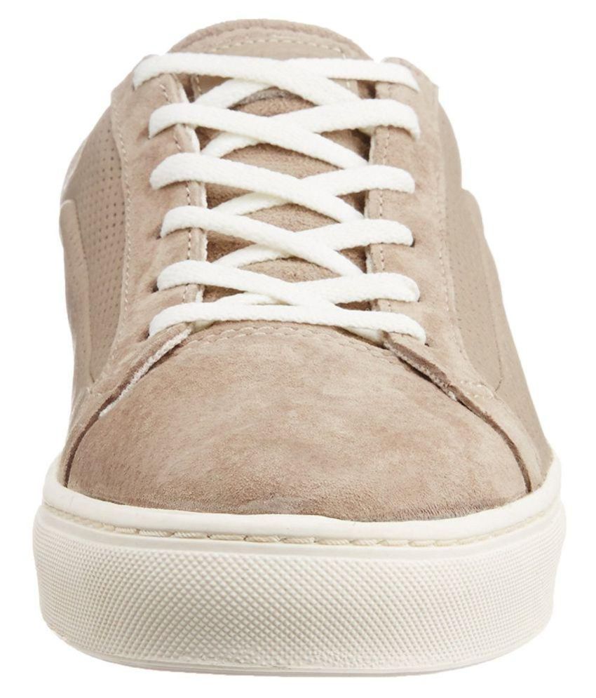 tan shoes vans