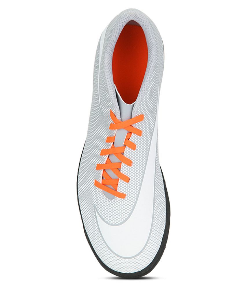 nike bravatax 2 tf