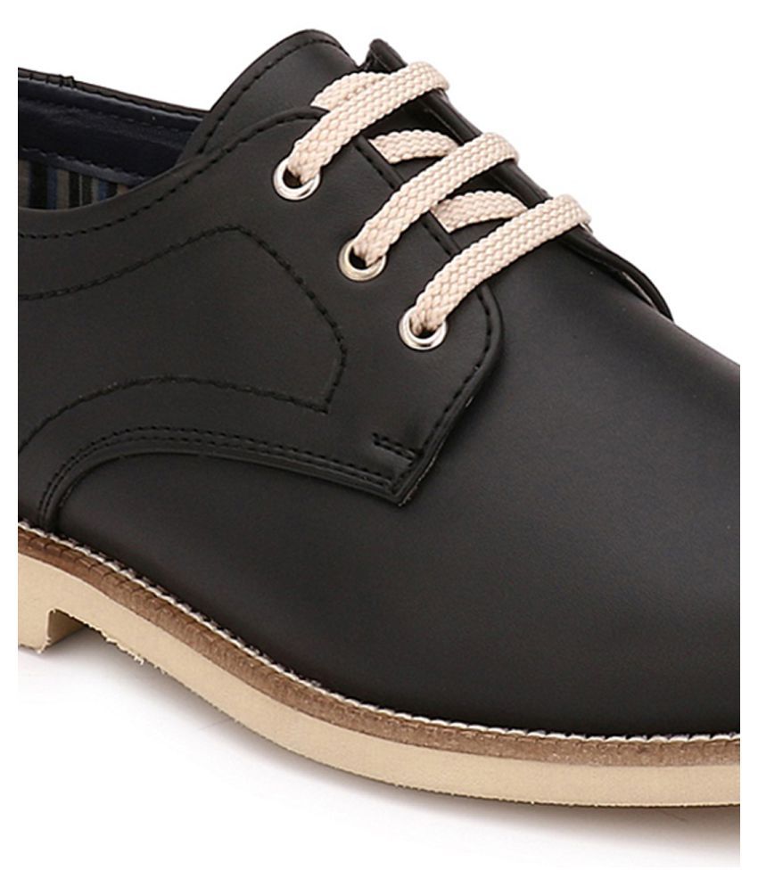 mactree black shoes