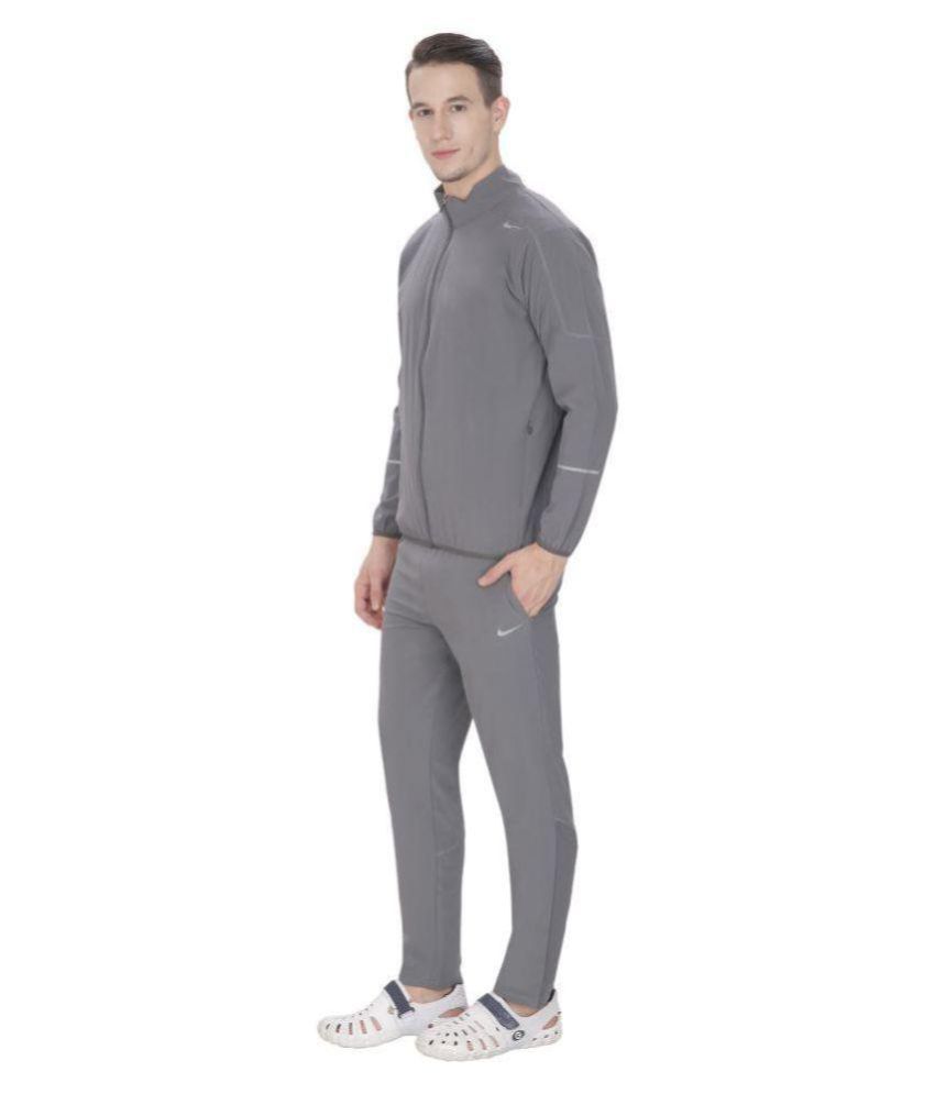 snapdeal nike tracksuit