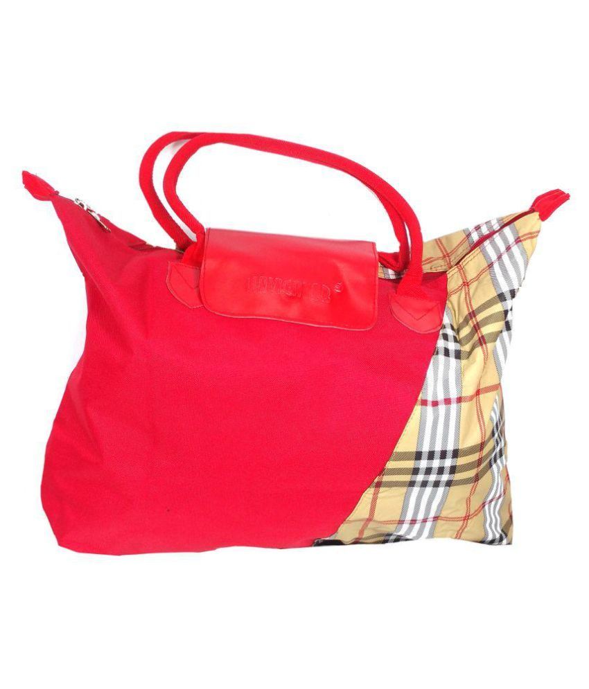 red shopping bag