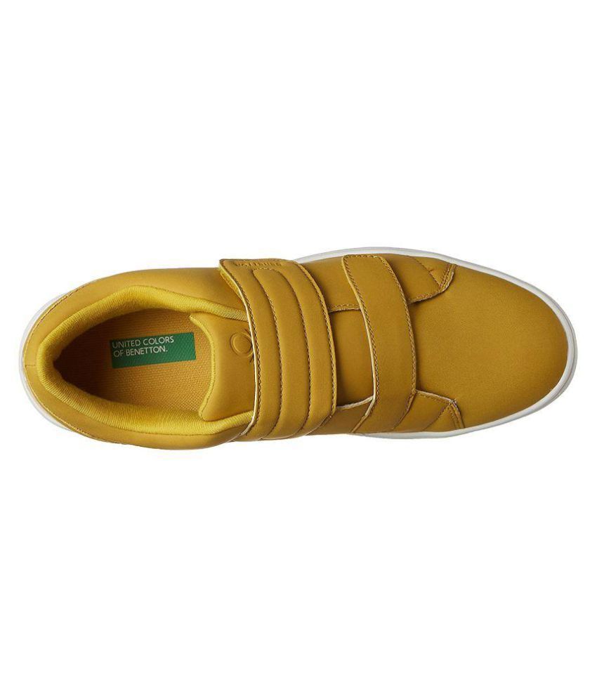 ucb yellow shoes