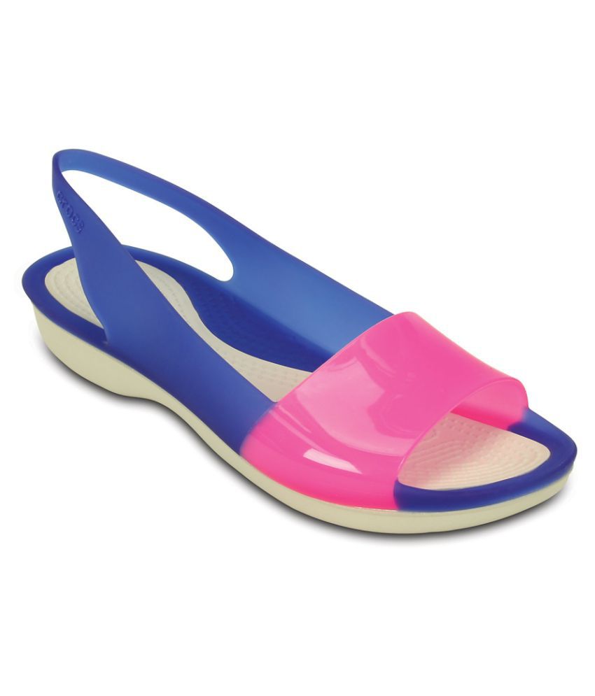 Crocs Multi Color Flat Slip-on & Sandal Relaxed Fit Price in India- Buy ...