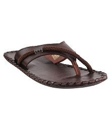 metro chappals for mens