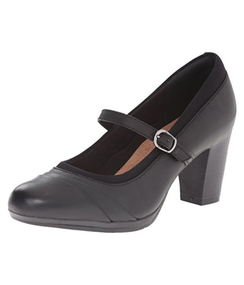 clarks brynn pump