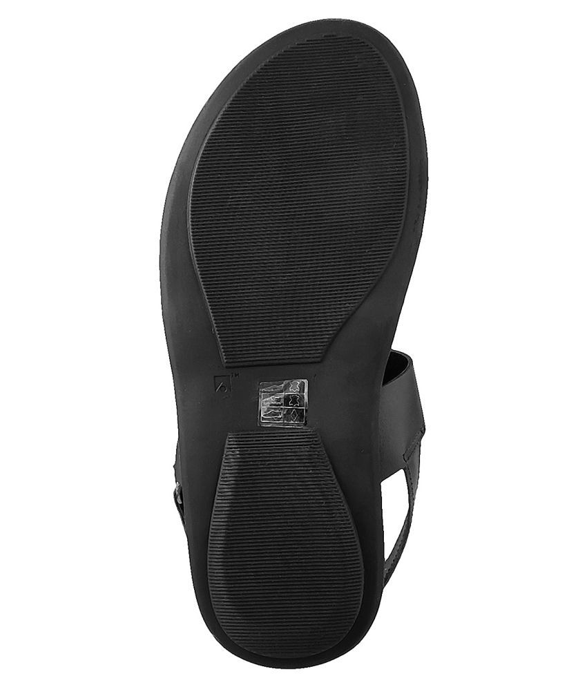 mochi black sandals