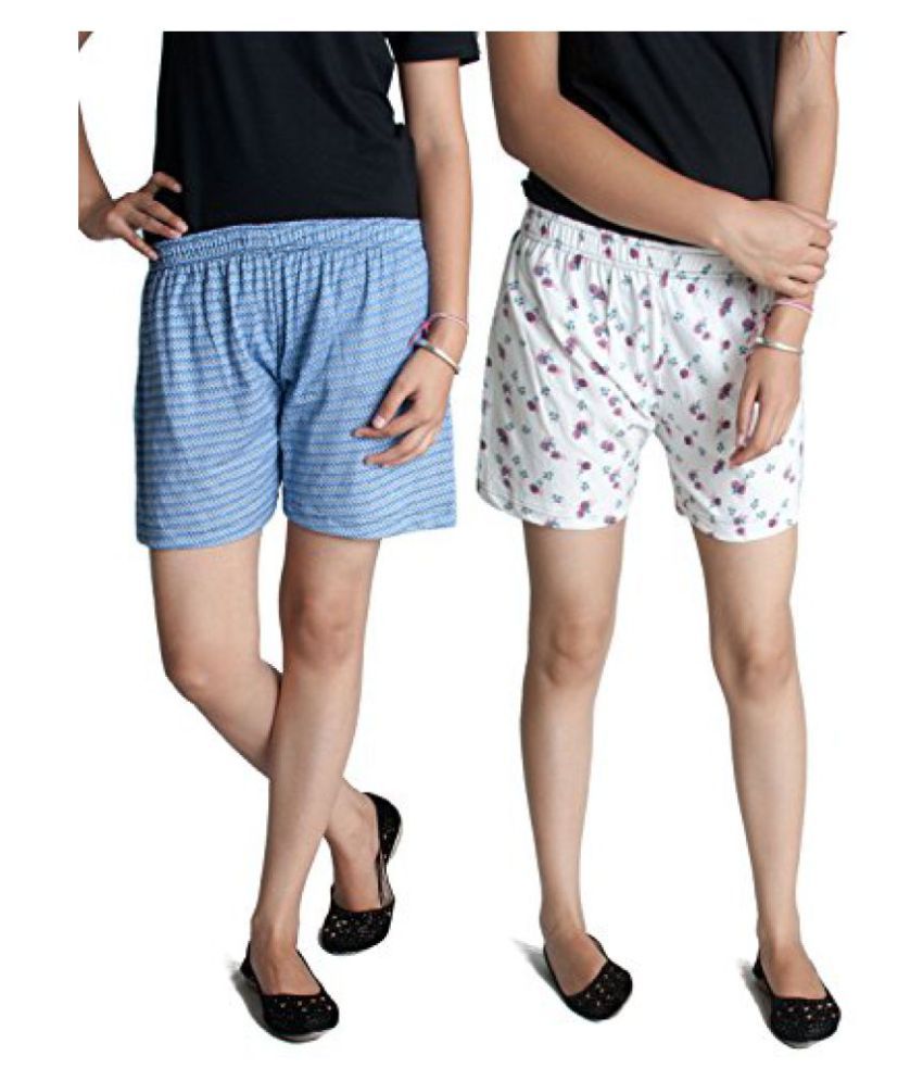 buy women shorts online