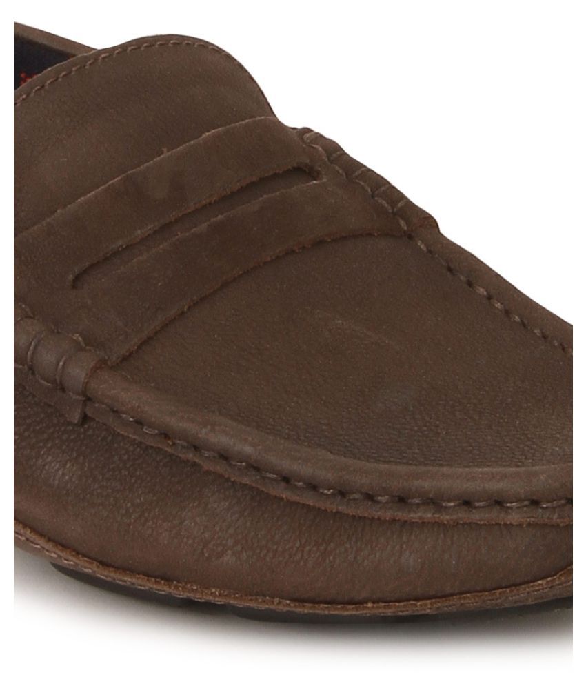 carlton london chappal