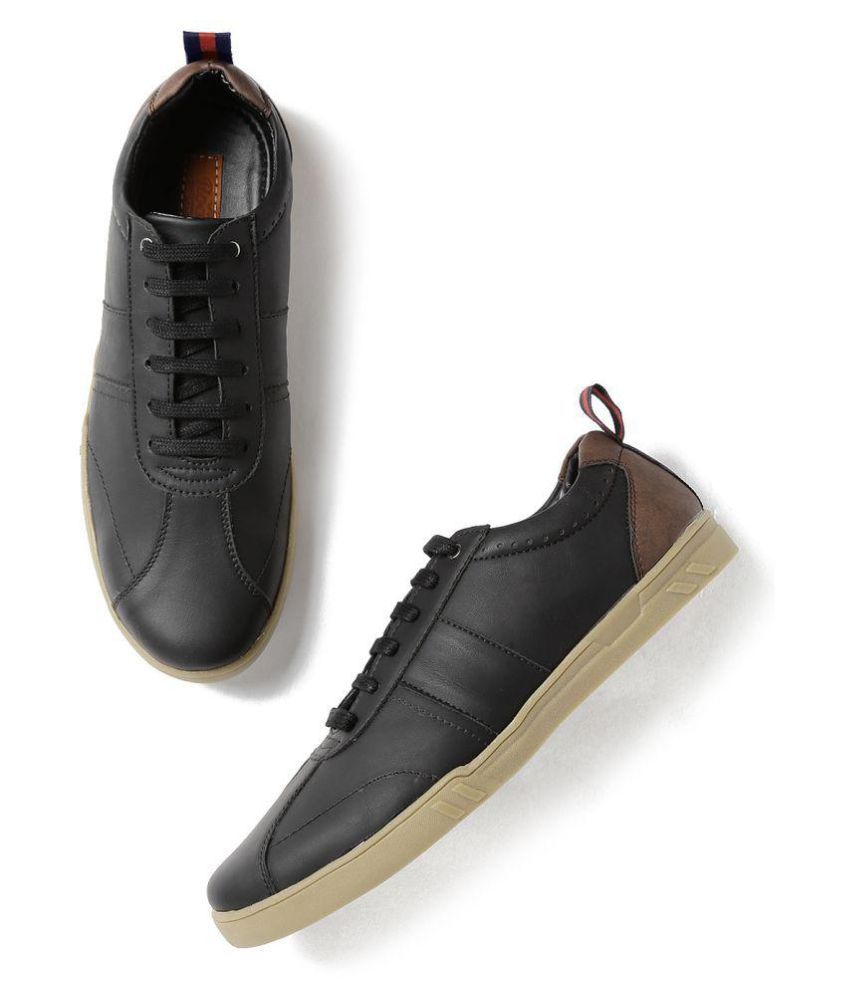 roadster shoes snapdeal