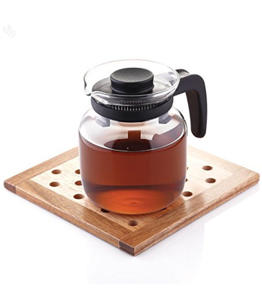 borosil carafe with strainer in lid