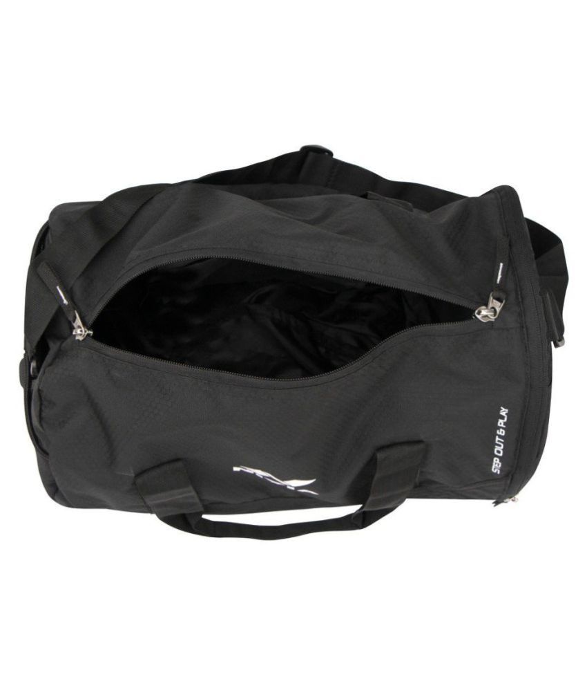 nivia gym bag with shoe compartment