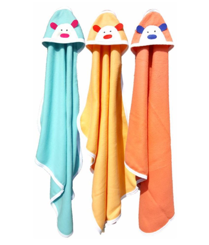     			Brandonn - Multicolor Fleece Baby Blanket (Pack of 3)