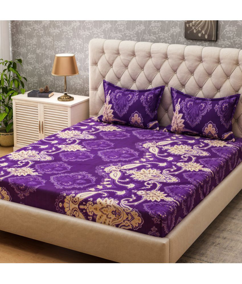 Bombay Dyeing Microfibre Double Bedsheet with 2 Pillow Covers Buy