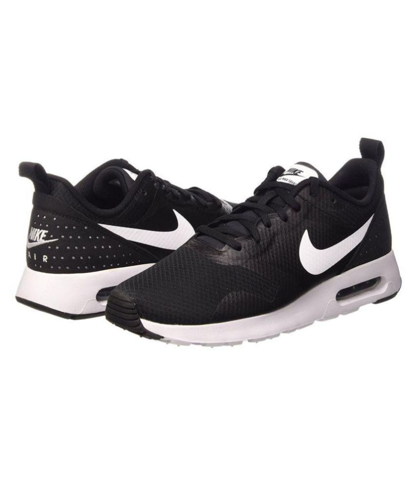 nike air tavas black and white