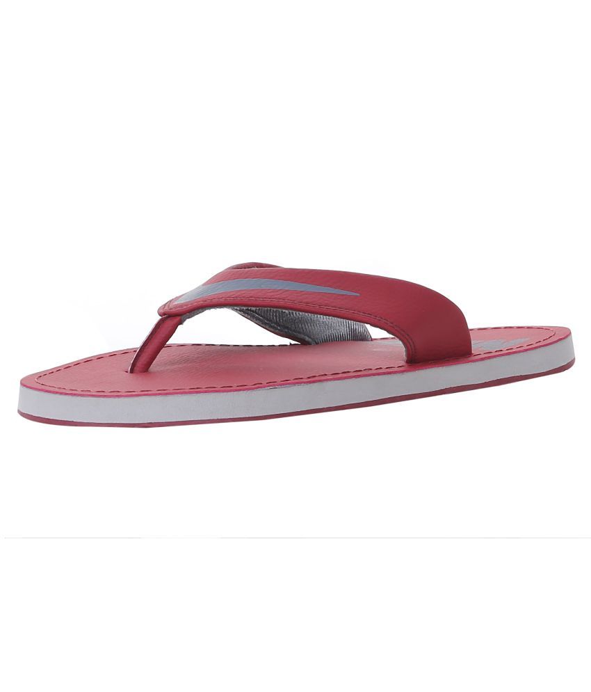 maroon nike flip flops