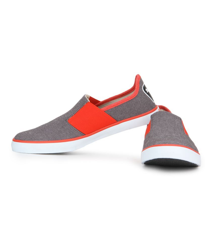 puma lazy slip on womens