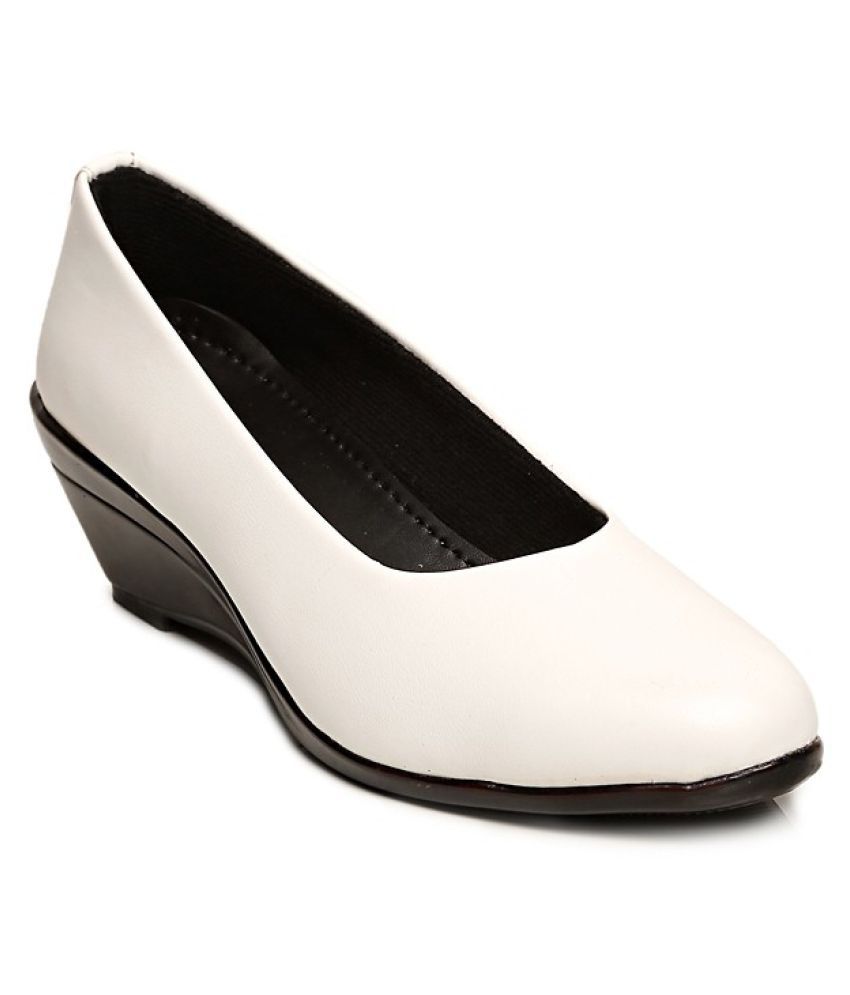 Bare Soles White Formal Shoes Price in India Buy Bare