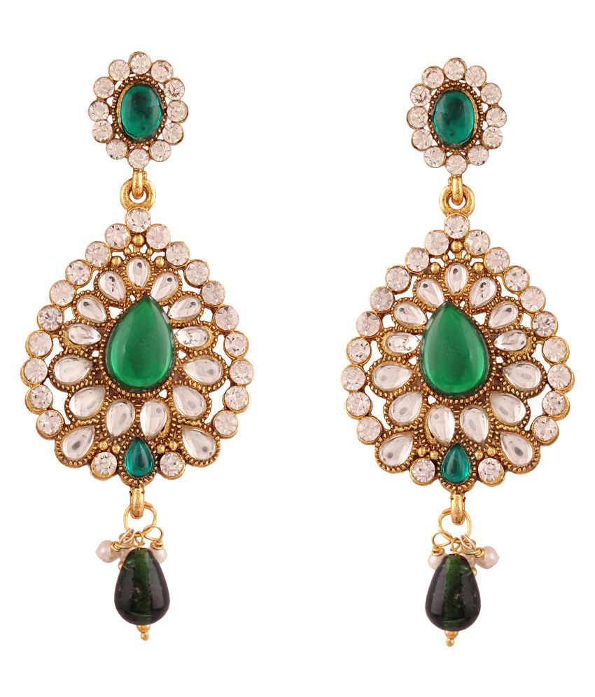 Utsavi's Pretty Necklace, Earring & Maang Tikka Set for women - Buy ...