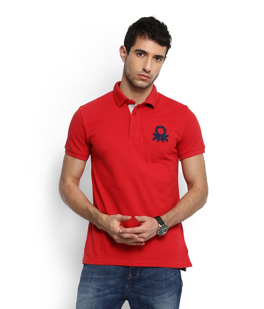 benetton red t shirt