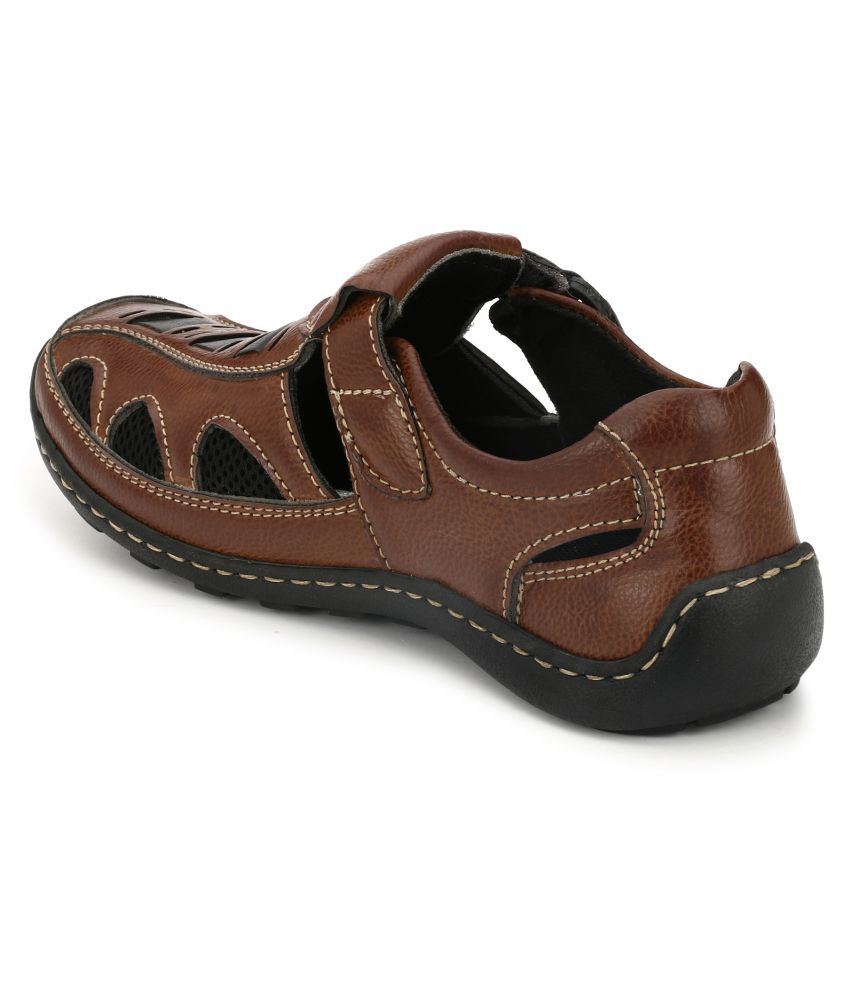 Shoe Day Brown Sandals Price in India Buy Shoe Day Brown