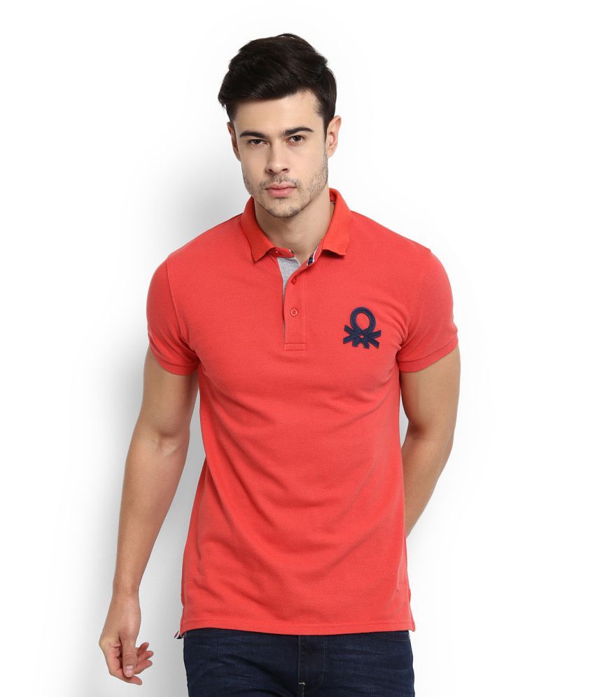 benetton red t shirt