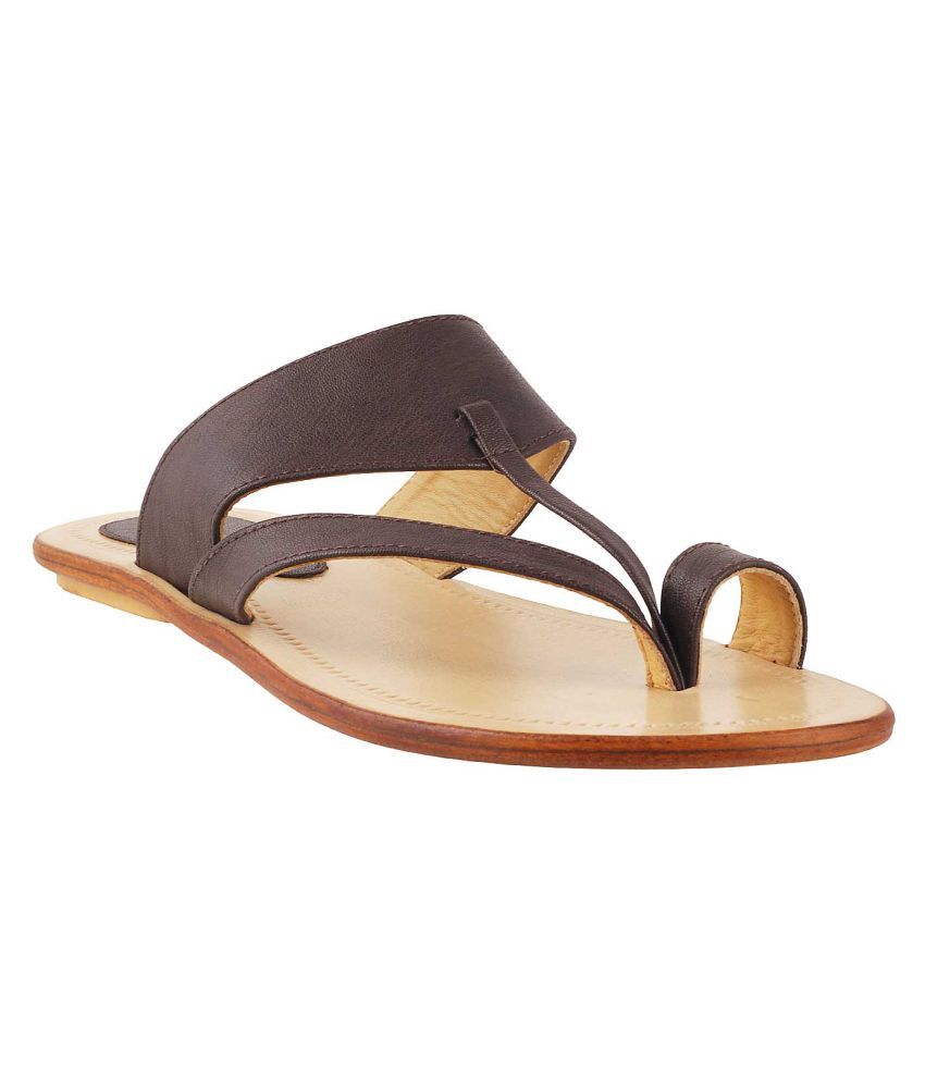 metro kolhapuri chappal