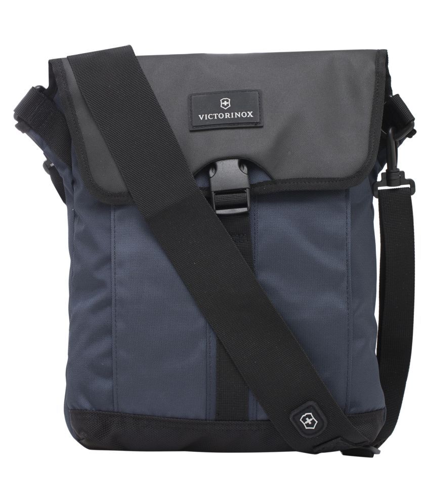 victorinox side bag