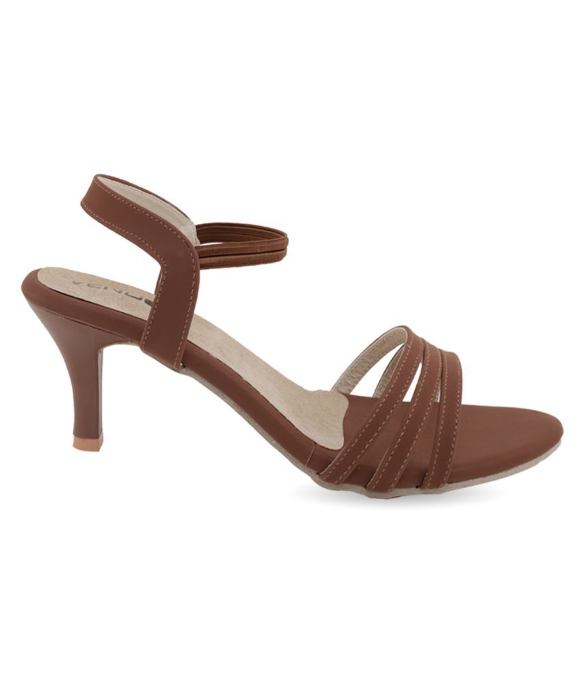 VENDOZ Brown Kitten Heels Price in India Buy VENDOZ Brown Kitten Heels